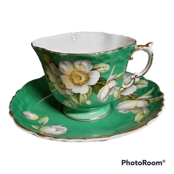 𝅺Aynsley Tea Cup Saucer Set Kelly Green White Flowers Apple Blossom England - Picture 2 of 10